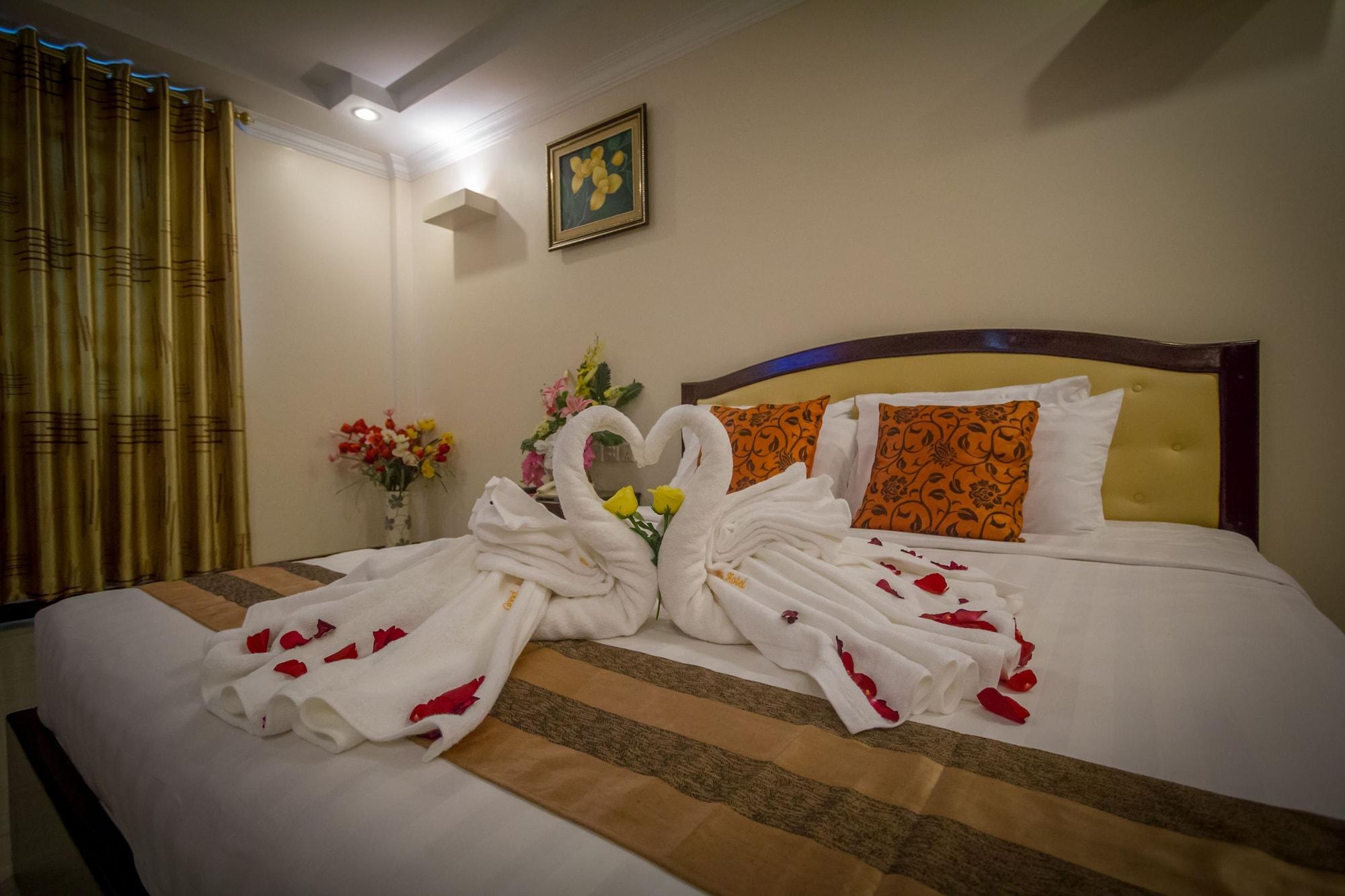 Good Luck Day Hotel & Apartment Phnom Penh Exteriör bild