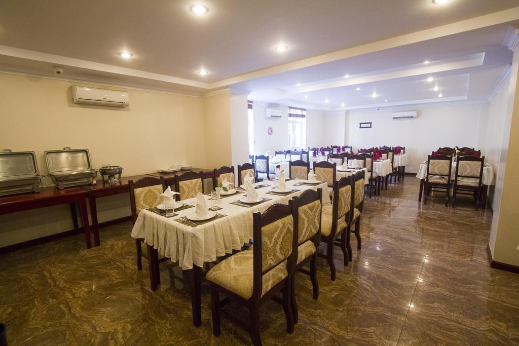 Good Luck Day Hotel & Apartment Phnom Penh Exteriör bild