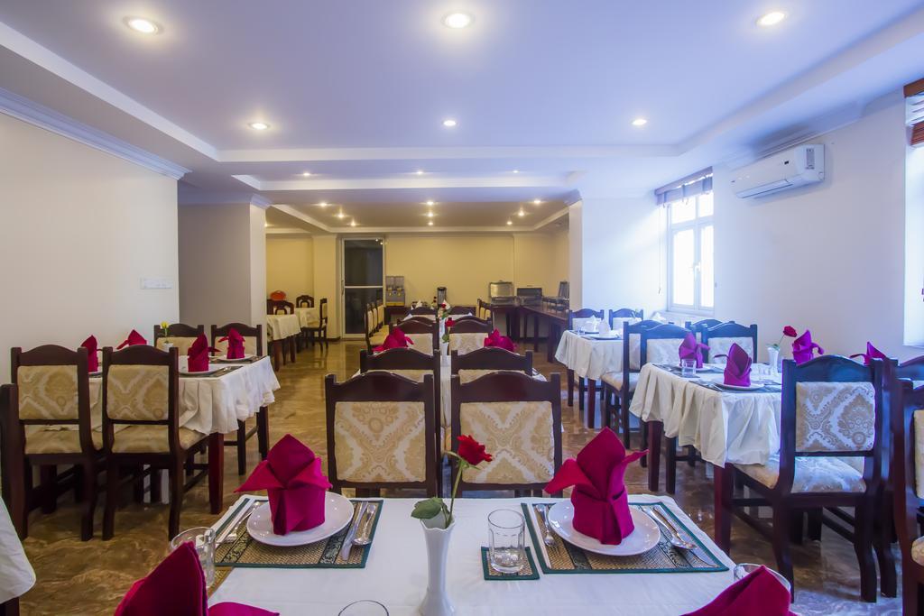Good Luck Day Hotel & Apartment Phnom Penh Exteriör bild