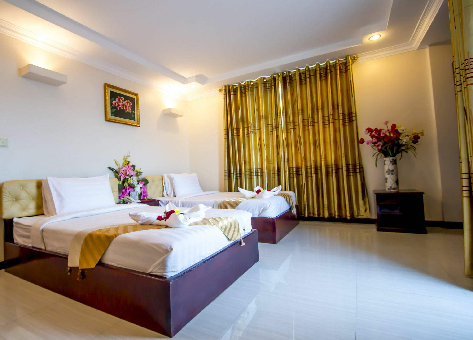 Good Luck Day Hotel & Apartment Phnom Penh Exteriör bild