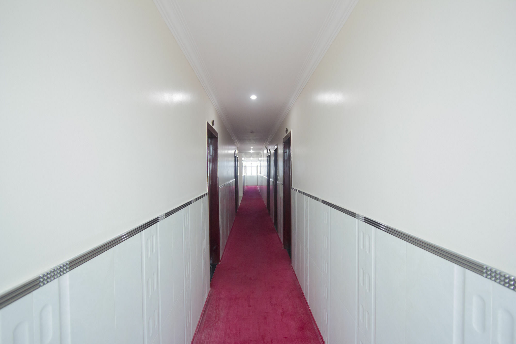 Good Luck Day Hotel & Apartment Phnom Penh Exteriör bild